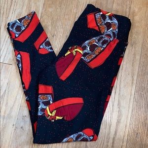 Retired LuLaRoe Valentine’s Leggings OS